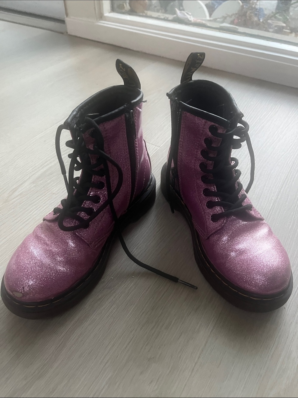 Dr Martens Pink sparkle Lace-Up Boots - girls US 13